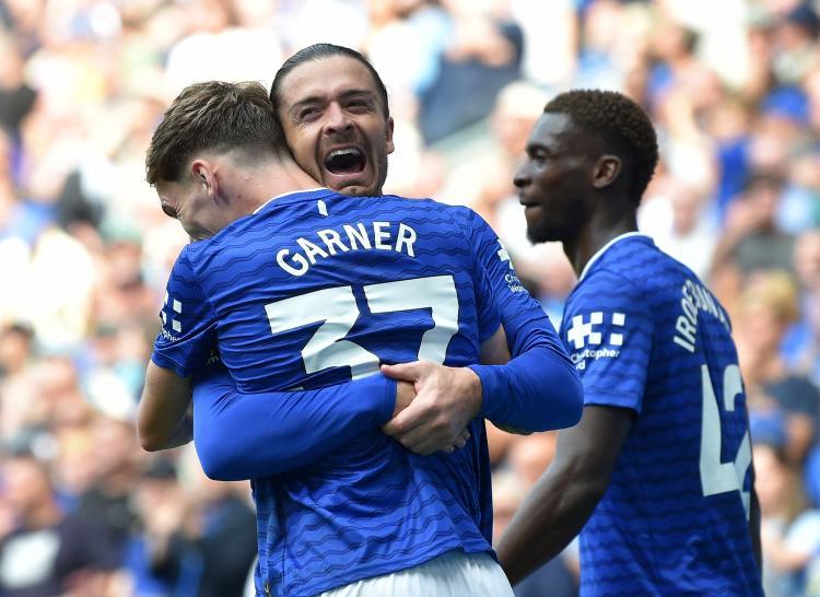 连续两场英超助攻双响,格拉利什是埃弗顿队史首位做到球员